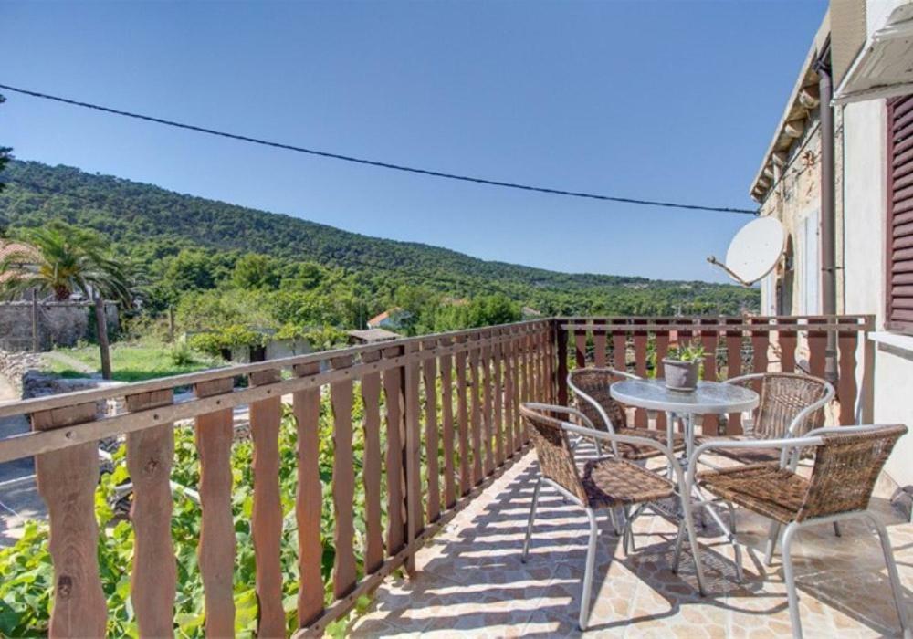 Apartments Jelena Вели-Лошинь Экстерьер фото