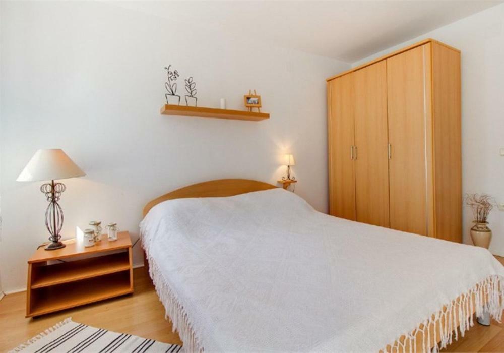 Apartments Jelena Вели-Лошинь Экстерьер фото